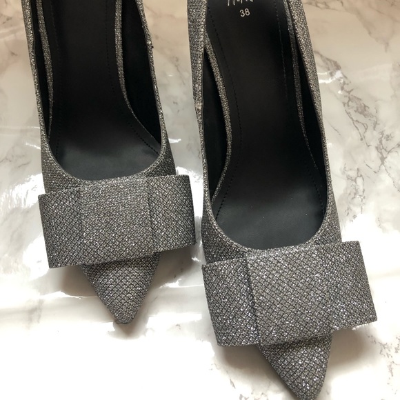 chunky heel sparkly shoes